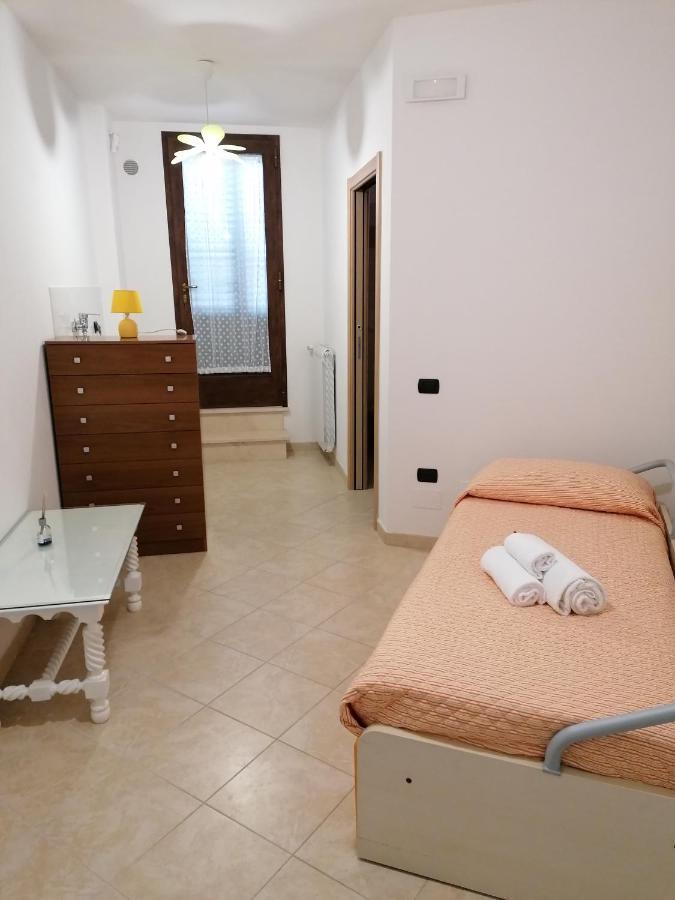 Suite Maria Agliana Luaran gambar